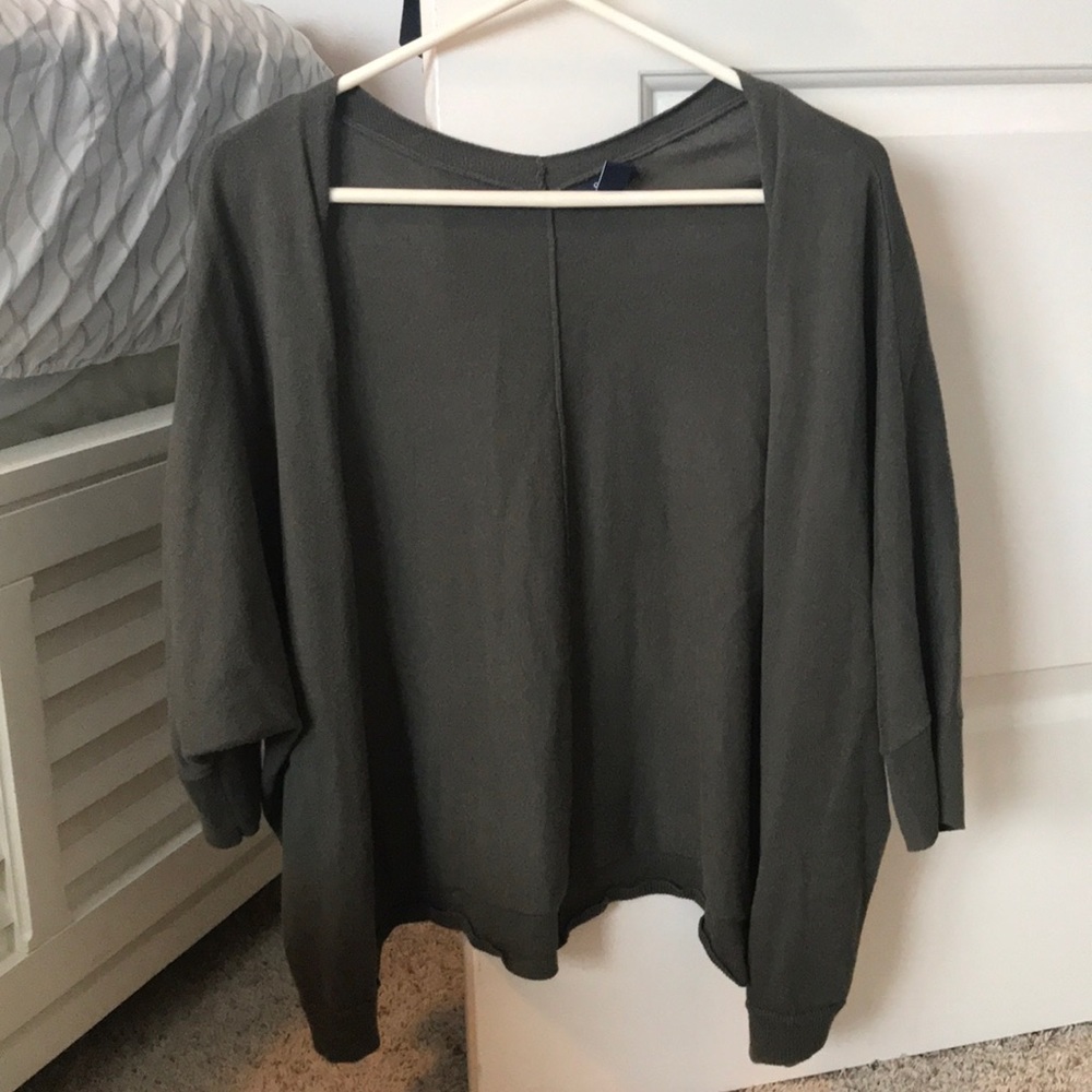 •GAP• Army green cardigan